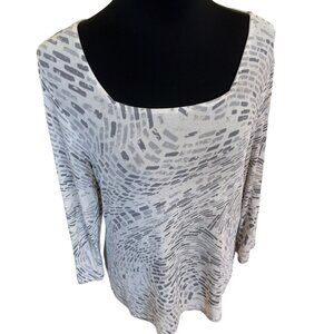 Chicos Travelers Abstract Print Womens 3/4 Sleeve Top Size 1X Grey White Slinky